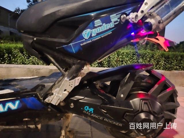 戰(zhàn)警電動(dòng)車(chē)最新款，科技與安全的完美結(jié)合